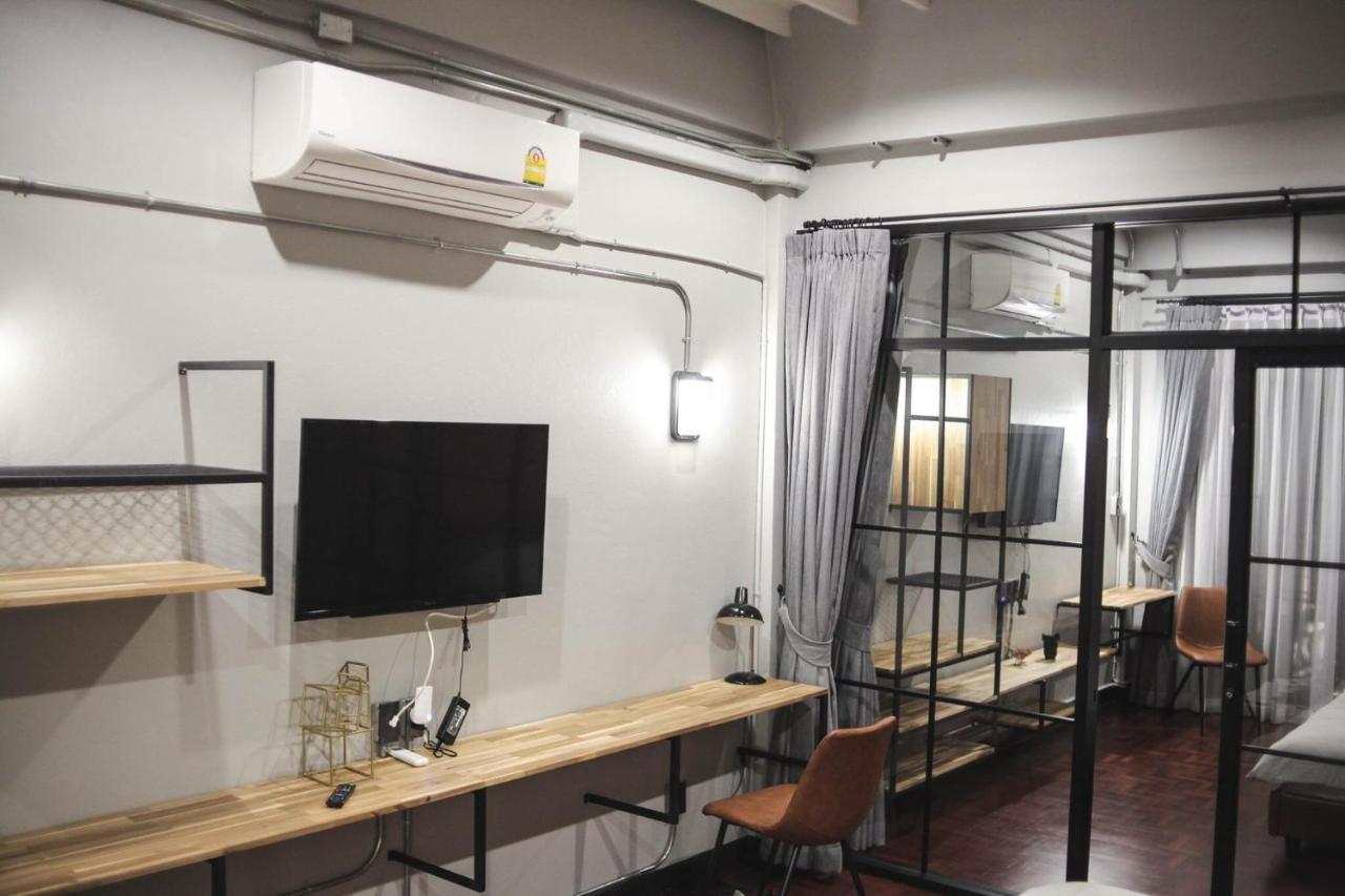 Signature Coffee & Bed Couette-café Chiang Mai