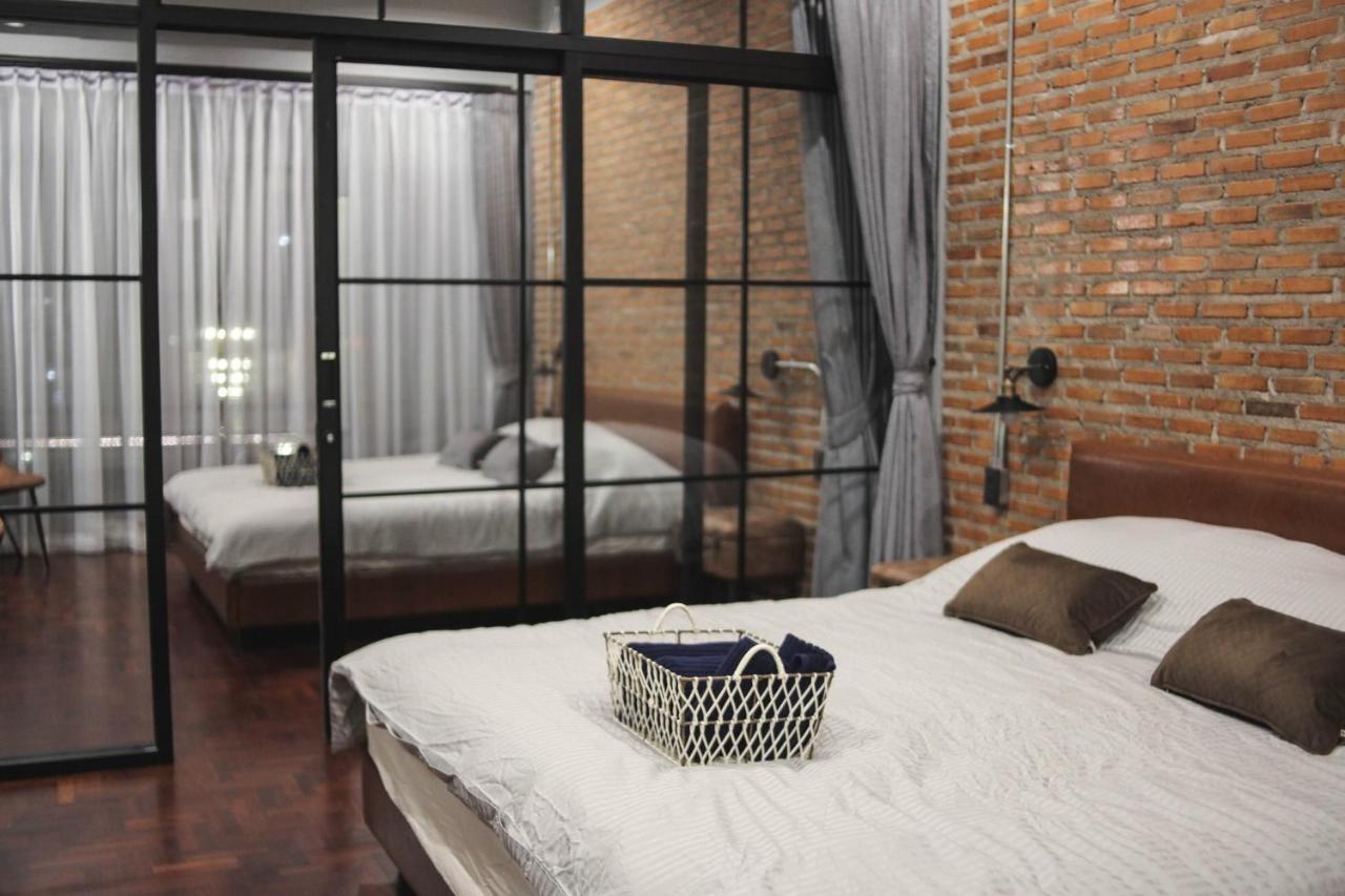 Signature Coffee & Bed Couette-café